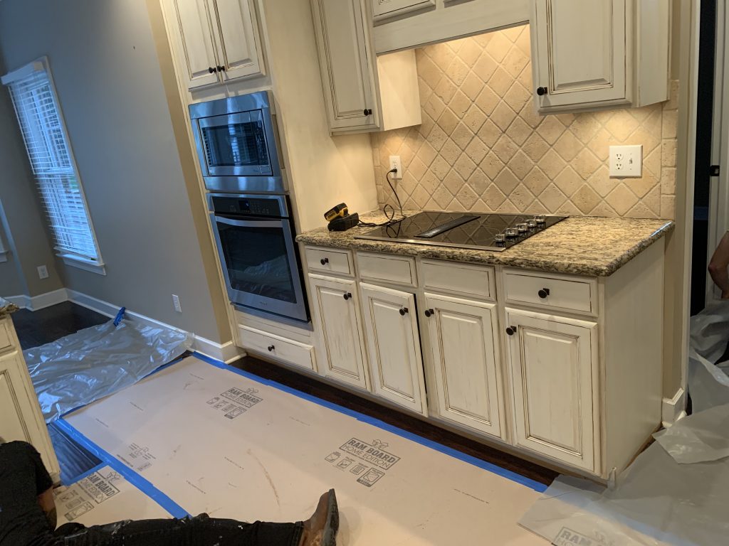 ausman kitchen before picture 2