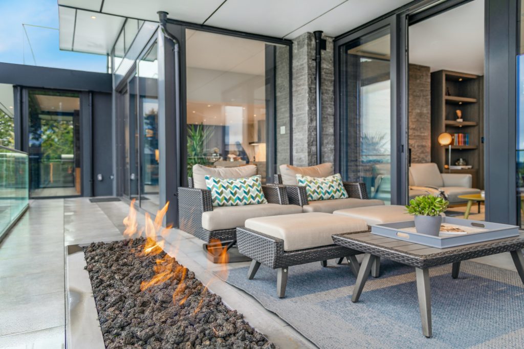 Outdoor patio with fire pit